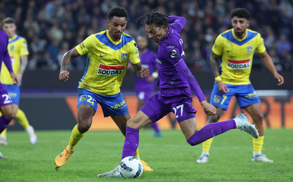 Nhận định soi kèo KVC Westerlo vs Zulte Waregem lúc 21h00 ngày 2/8/2025